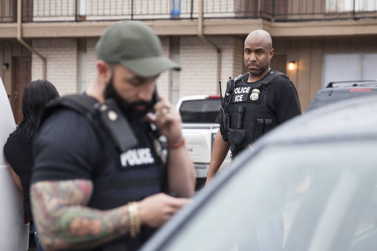 Una organización que ayuda a los inmigrantes en EE.UU. reveló como se debe actuar si agentes federales te detienen al conducir