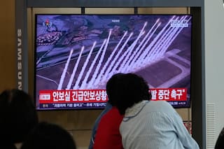 Corea del Norte dice que su reciente ejercicio con fuego real mostró "capacidad ofensiva formidable"