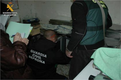 Una pareja de argentinos fue detenida en España por vender pizzas de manera ilegal