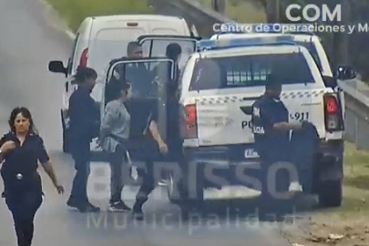 Una pareja fue detenida tras abandonar a su hijo porque "se portaba mal"