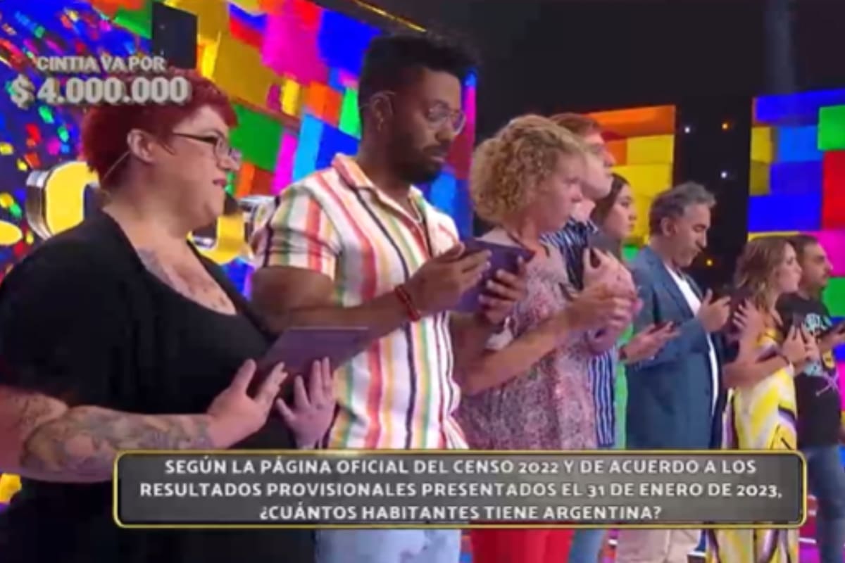 Una participante de Los 8 escalones de los dos millones desconcertó a todos con su respuesta en la primera pregunta de la noche (Foto: Captura)