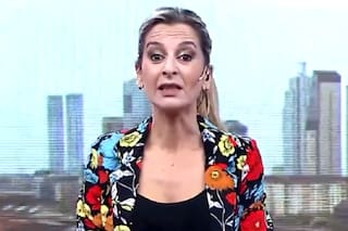 Una periodista de Crónica TV explotó en cámara contra la producción y abandonó el estudio a los gritos
