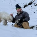 Una perra sobrevivió más de 50 horas perdida tras una avalancha y un AirTag ayudó a encontrarla