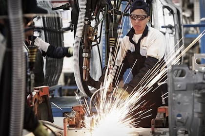 Una planta automotriz en plena producción, en la provincia de Córdoba