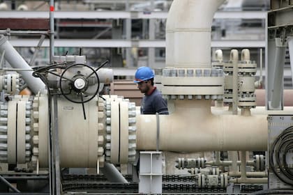 La salida de la pandemia y la guerra en Ucrania generó una acelerada demanda de gas que no fue correspondida con los niveles de producción