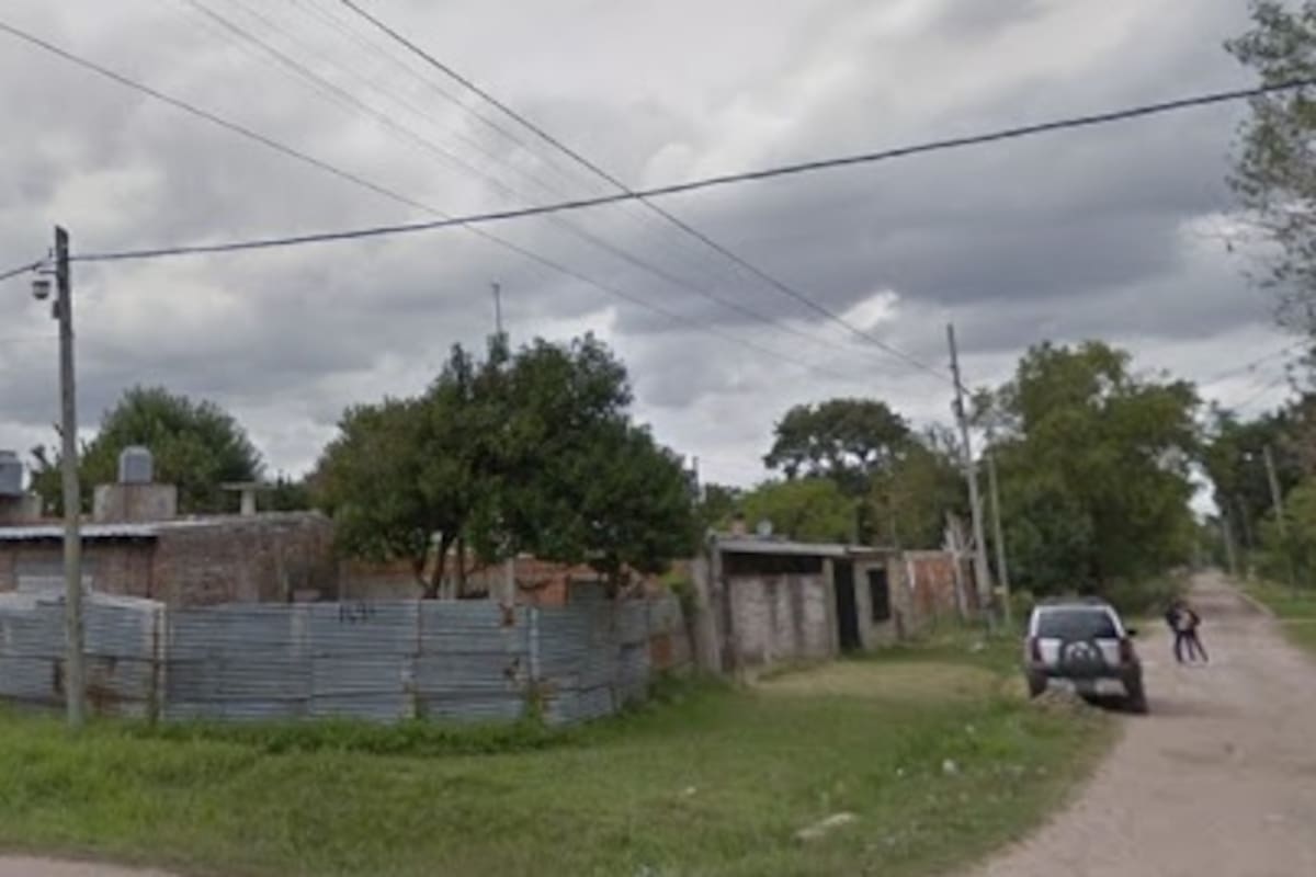 Una policía mató a su bebé y se suicidó en una casa ubicada en Antequera al 1500, en Merlo