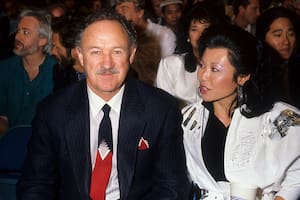 Una postal de Gene Hackman y Betsy Arakawa de 1986, durante el inicio de la relación
