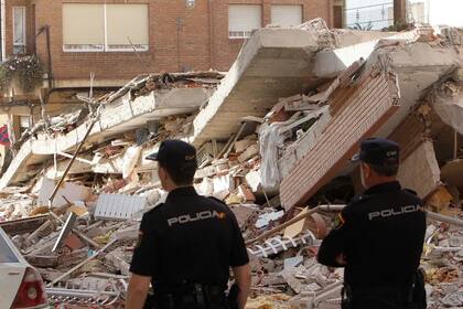 Una postal de los efectos del terremoto en Lorca, en 2011