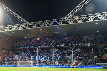 Una postal del estadio Luigi Ferraris, donde juegan Genoa y Sampdoria