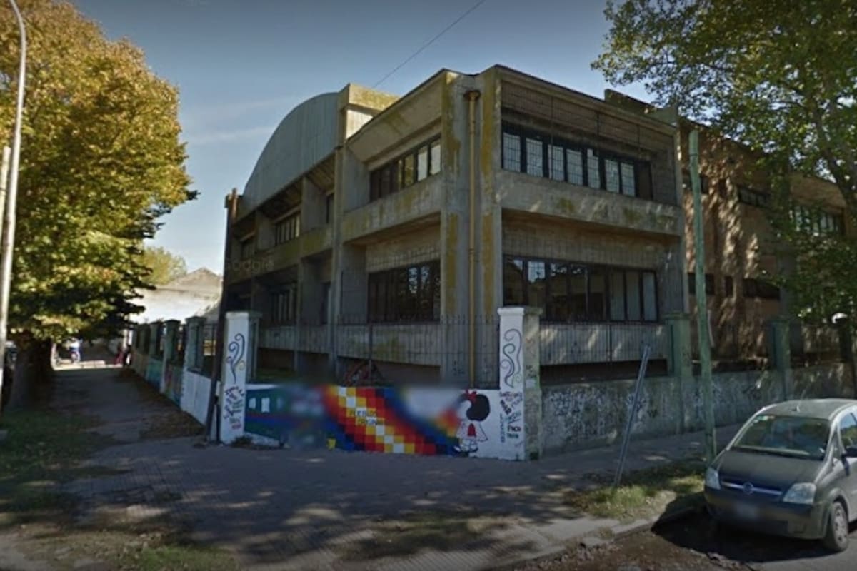 Una profesora fue atacada por la familia de una alumna en Necochea