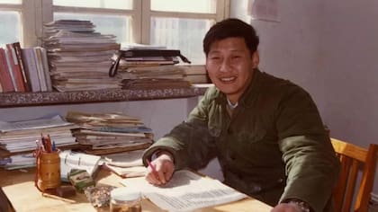 Una rara imagen del líder chino en su juventud
