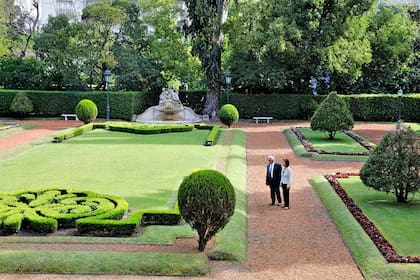 Los jardines se conservan como los que construyó Thays al momento de la inauguración