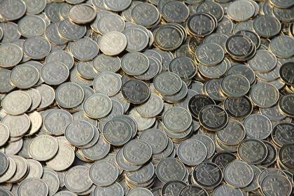 Una representación física de la moneda digital Bitcoin, realizada por Casascius
