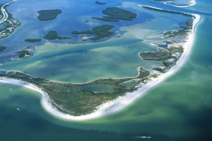 Una reserva natural cerca de St. Petersburg, en Florida, destaca entre las mejores playas secretas del país