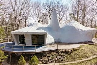 Esta casa “real” es igual a la de los Picapiedras y está en venta