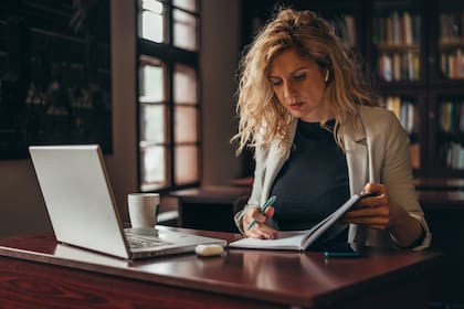 Una secretaria y una idea salvadora