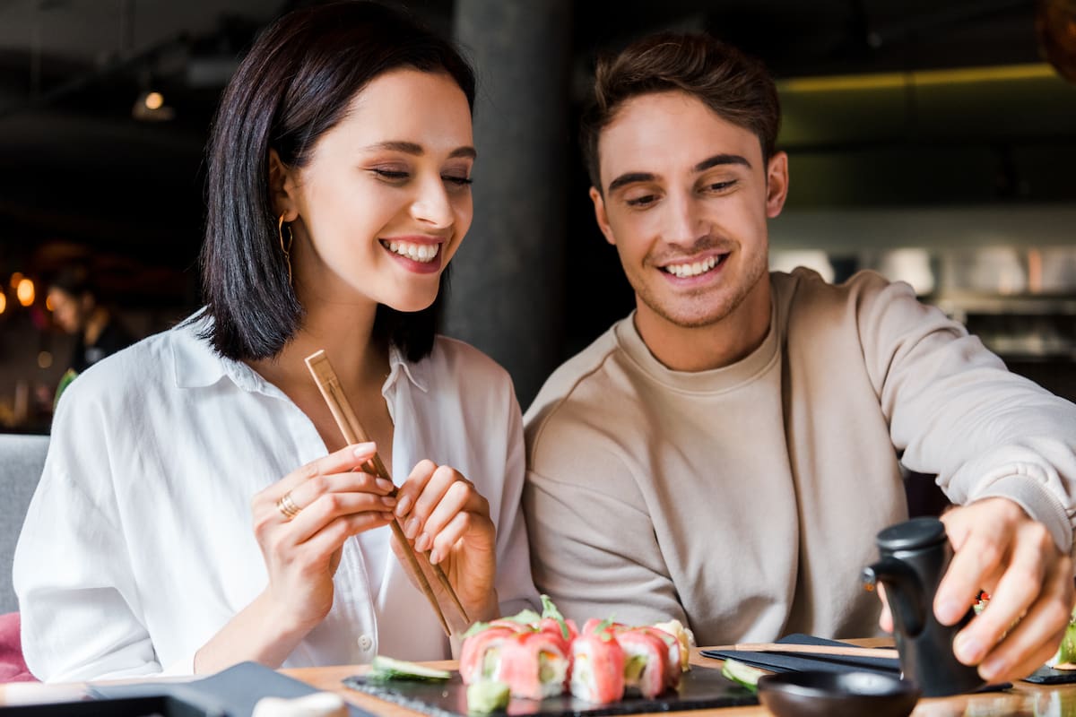 Una selección de propuestas porteñas para recorrer el mundo comiendo: propuestas francesas, cocina nikkei, clásicos argentinos y sabores asiáticos en versiones actuales. Todo, de la mano de Club LA NACION.
