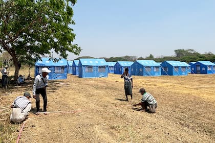 Una semana después del sismo, la atención se centra en la creciente crisis humanitaria en Myanmar