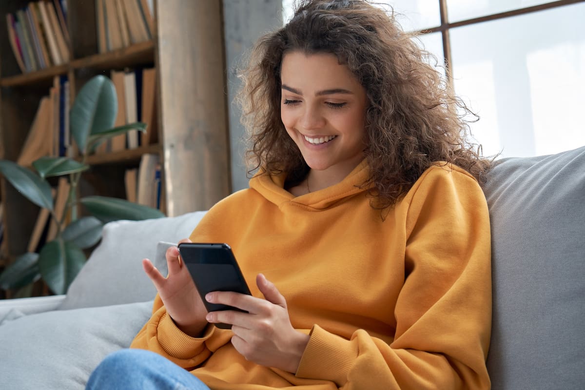 Una serie de consejos para reducir el impacto que tiene el uso de redes sociales en el abono de datos del celular