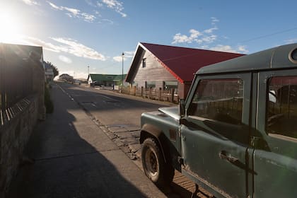 Una tarde en Puerto Argentino.