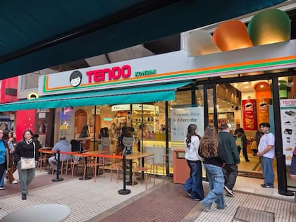 Una tienda de conveniencia coreana tradicional en VivaViva