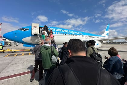 Una totalidad de 22 vuelos serán cancelados y 28 reprogramados