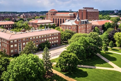 Una universidad en Indiana ofrece incentivos para los trabajadores remotos