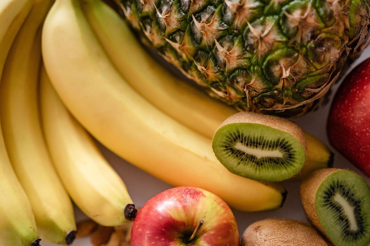 Una variedad de frutas