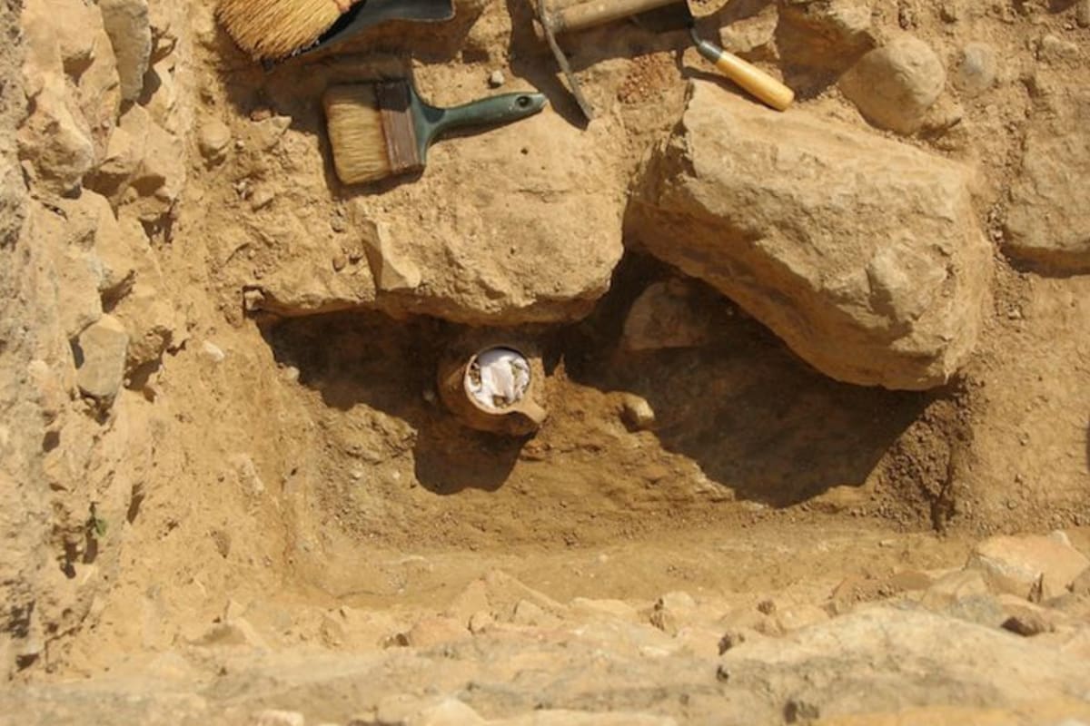 Una vasija de cerámica de 2300 años de antigüedad reveló cómo los ciudadanos de Atenas utilizaban la magia para perjudicar a sus enemigos