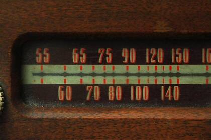 Una vieja radio pudo servir para generar números aleatorios.