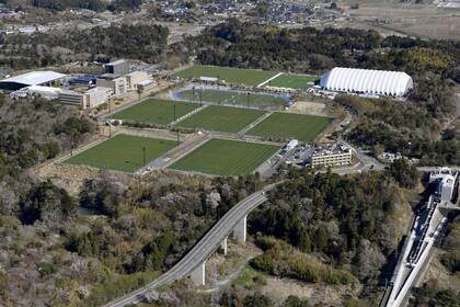 Una vista aérea del J Village, la primera casa de Los Pumas en el Mundial
