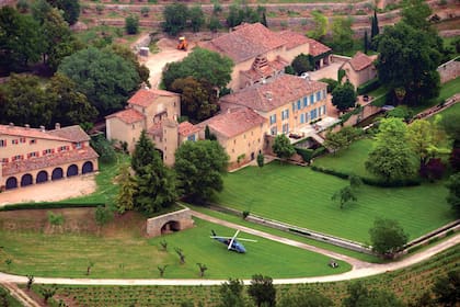 Una vista aérea del palacio enclavado en medio de la plantación