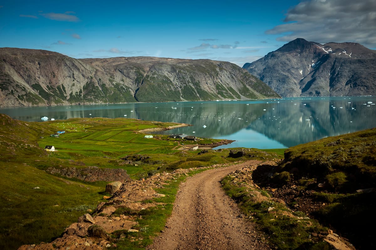 Una vista de Inneruulalik, en Groenlandia, un lugar que tiene minerales que se disputan potencias y empresas mineras (Carsten Snejbjerg/The New York Times)