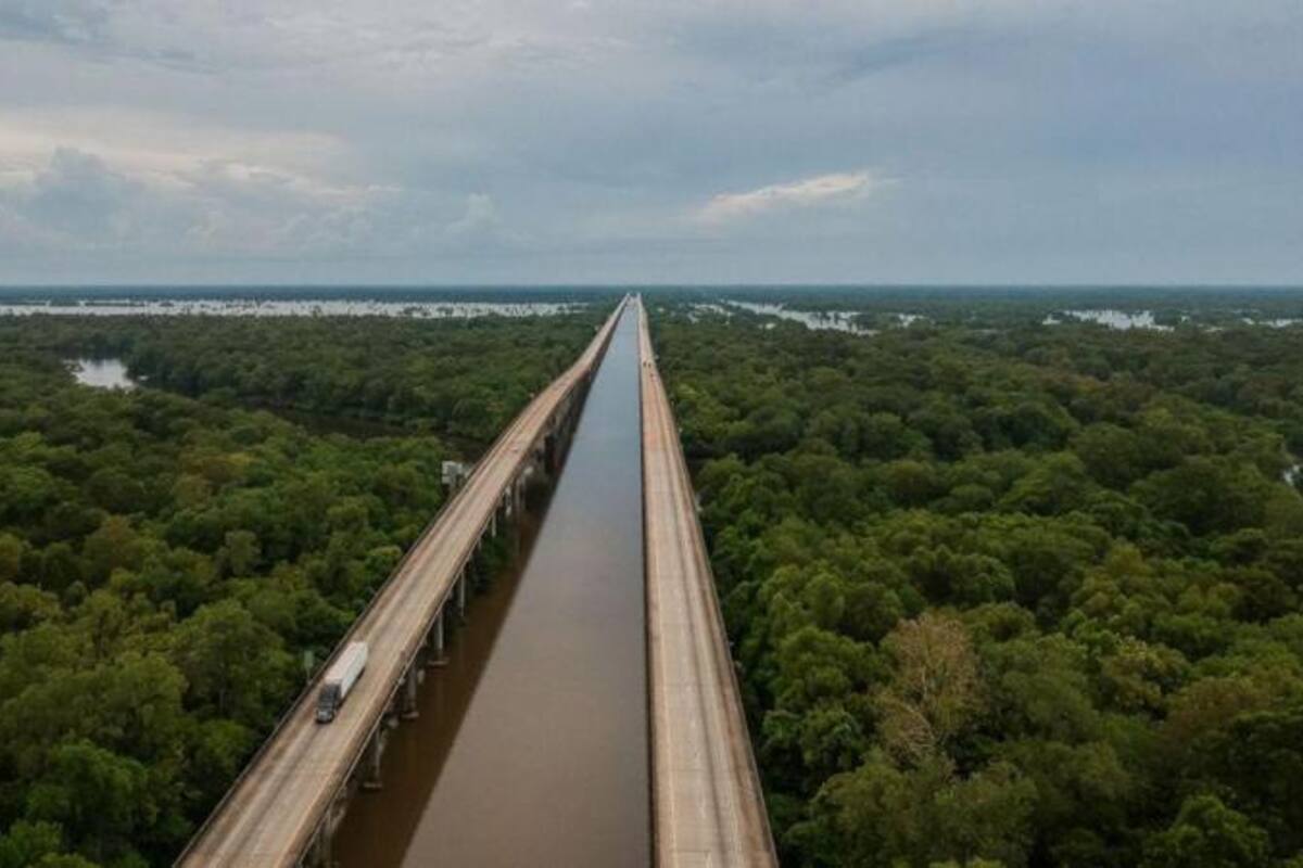 Una vista de la Interestatal 10 en Baton Rouge, Luisiana