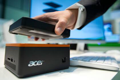Una vista de la PC modular Revo Build de Acer, presentada en la IFA 2015