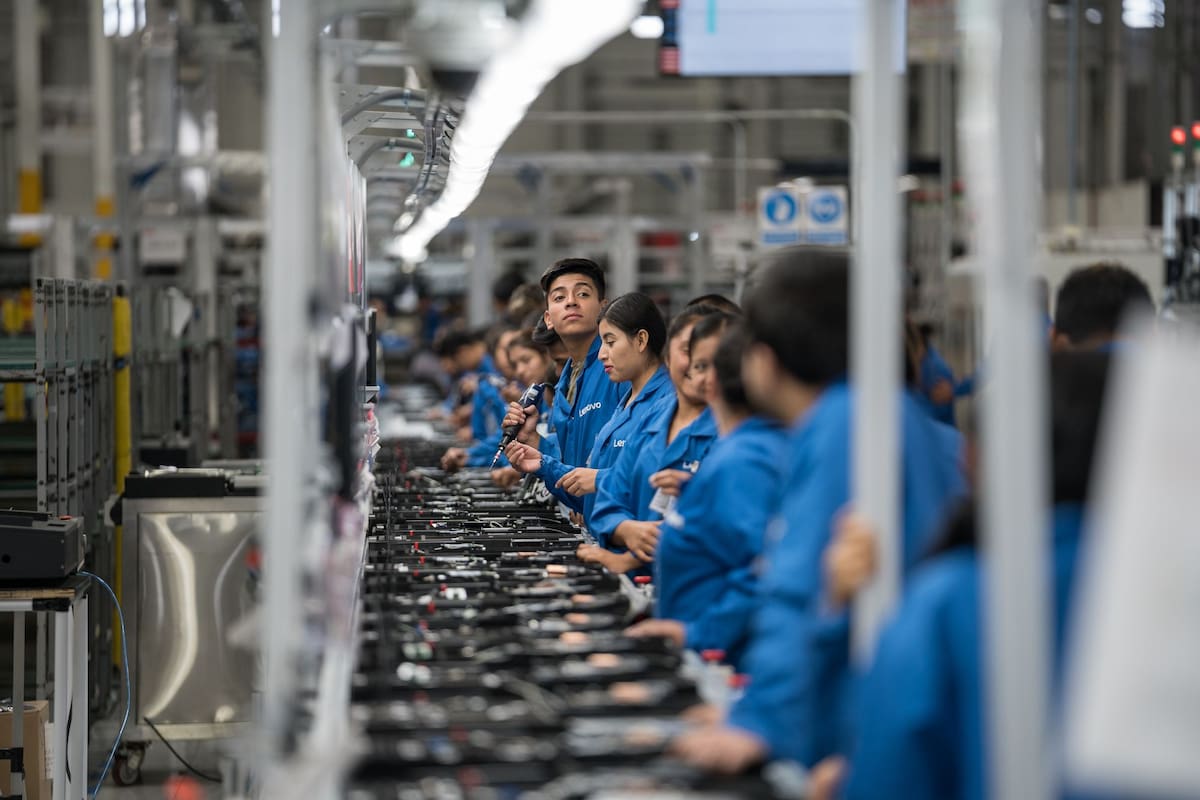Una vista de la planta de Lenovo en Monterrey, México