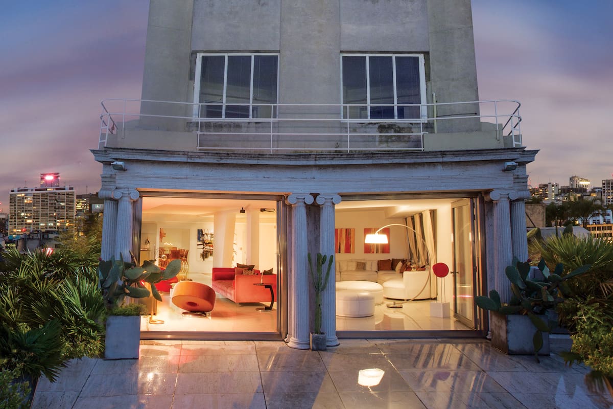 Una vista del departamento "en oferta" desde la terraza, piso 14 del Edificio Kavanagh.