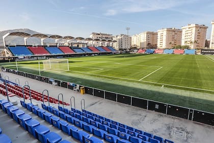 Una vista del estadio del CD Eldense, club español que fue comprado por Lionel Messi