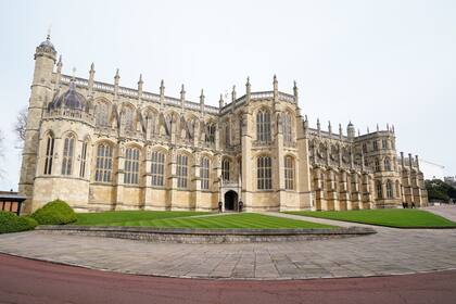 Una vista exterior de la capilla de San Jorge, en el castillo de Windsor.