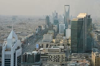 Diplomático saudí asegura que Irán alienta a hutíes a intensificar sus ataques contra el reino