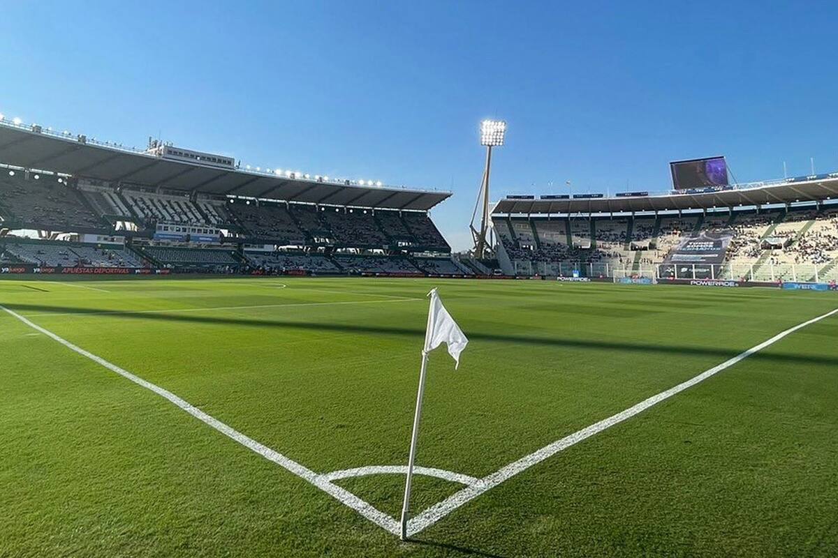 Una vista lateral del Mario Alberto Kempes, de Córdoba, escenario del Superclásico del domingo