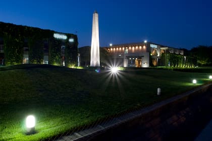 Una vista nocturna de Obelisco