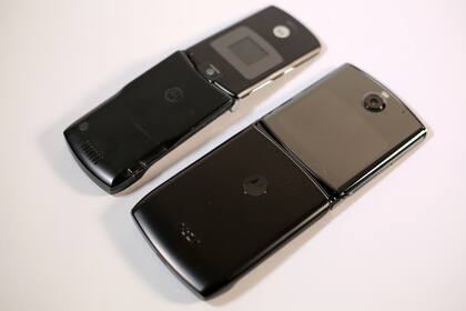 Una vista posterior del viejo y el nuevo Razr