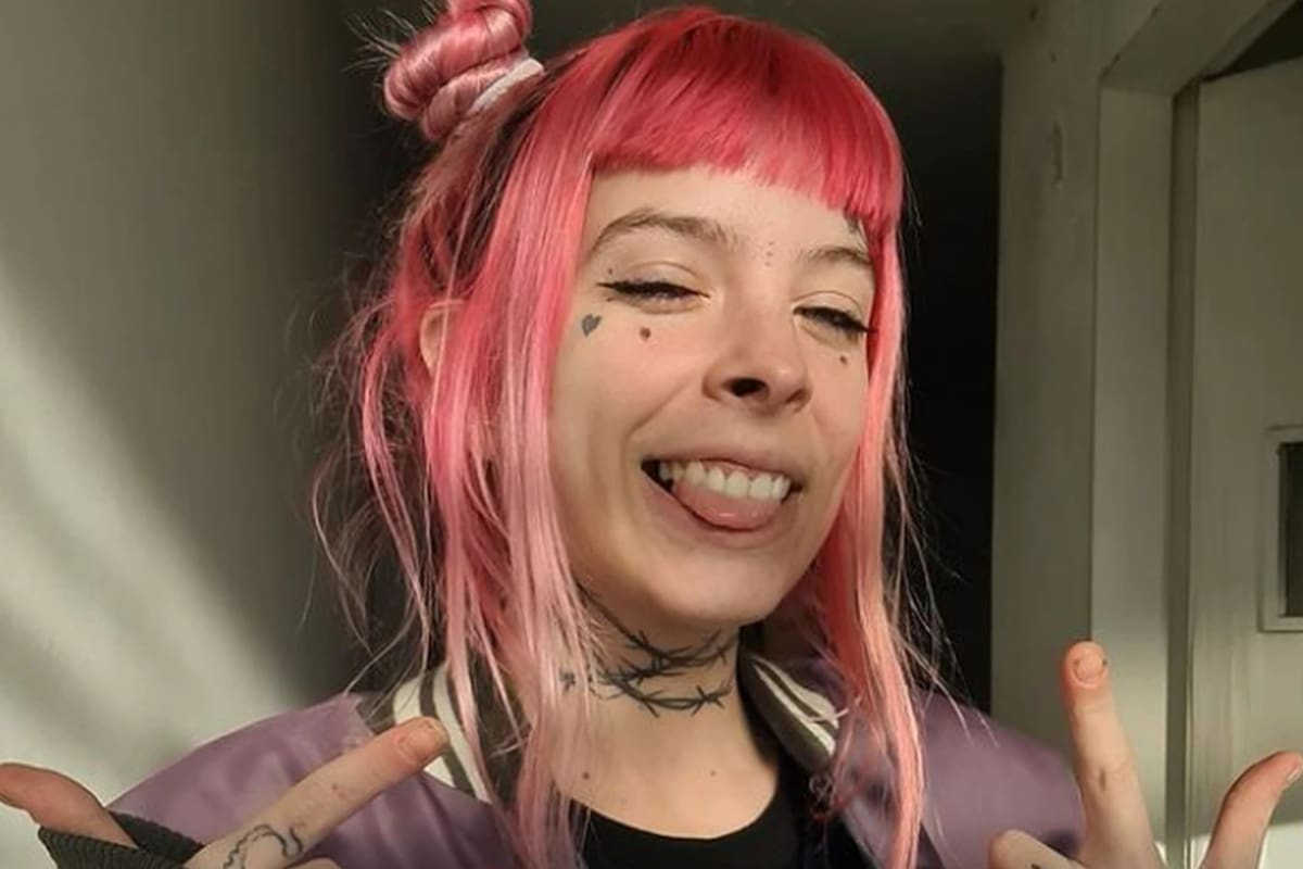 Una youtuber pidió dinero a sus seguidores para pagar el alquiler