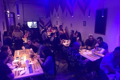 Unas 300 personas asistieron al evento inaugural del restaurante el pasado 11 de abril.