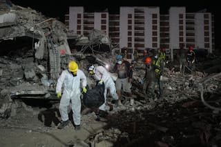 Aumenta a 6125 la cifra de fallecidos por los dos sismos en Venezuela