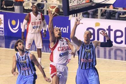 Uniceub fue demasiado para un Peñarol diezmado
