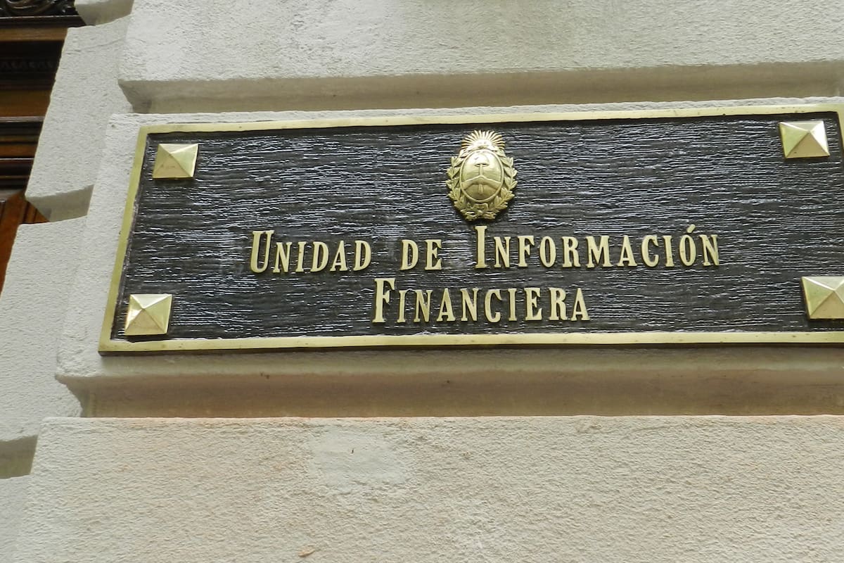 Unidad de Información Financiera