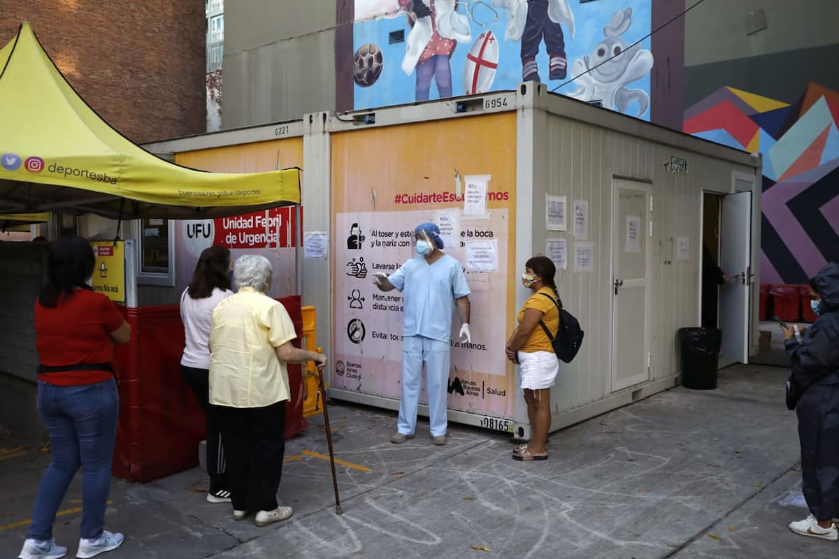 Unidad febril de urgencia en el Hospital Fernández