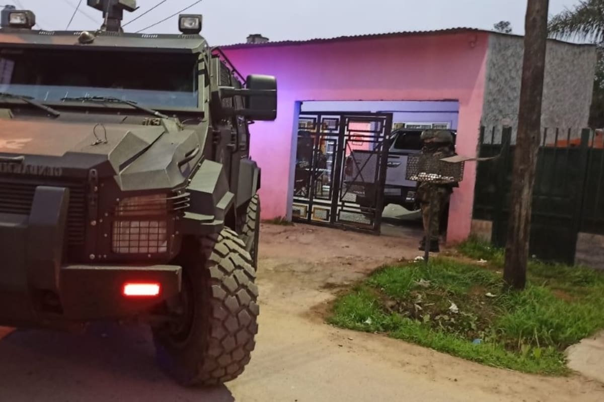 Unidades especiales de la Gendarmería participaron en los allanamientos